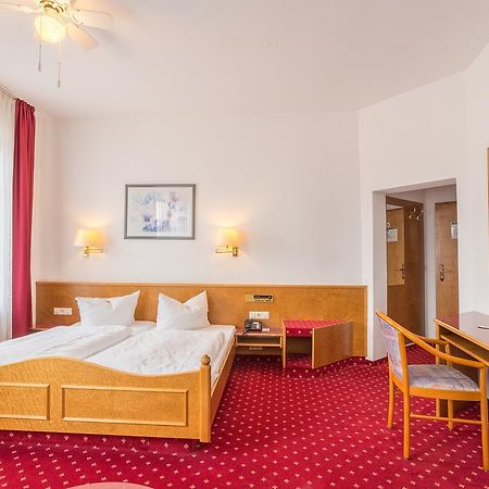 Hotel Astoria Лейпциг Экстерьер фото