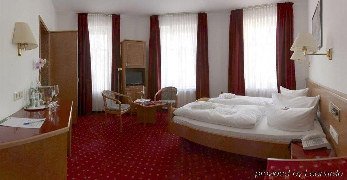 Hotel Astoria Лейпциг Номер фото