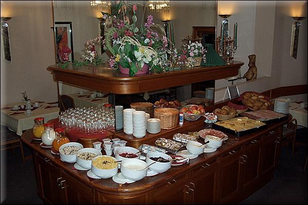 Hotel Astoria Лейпциг Ресторан фото